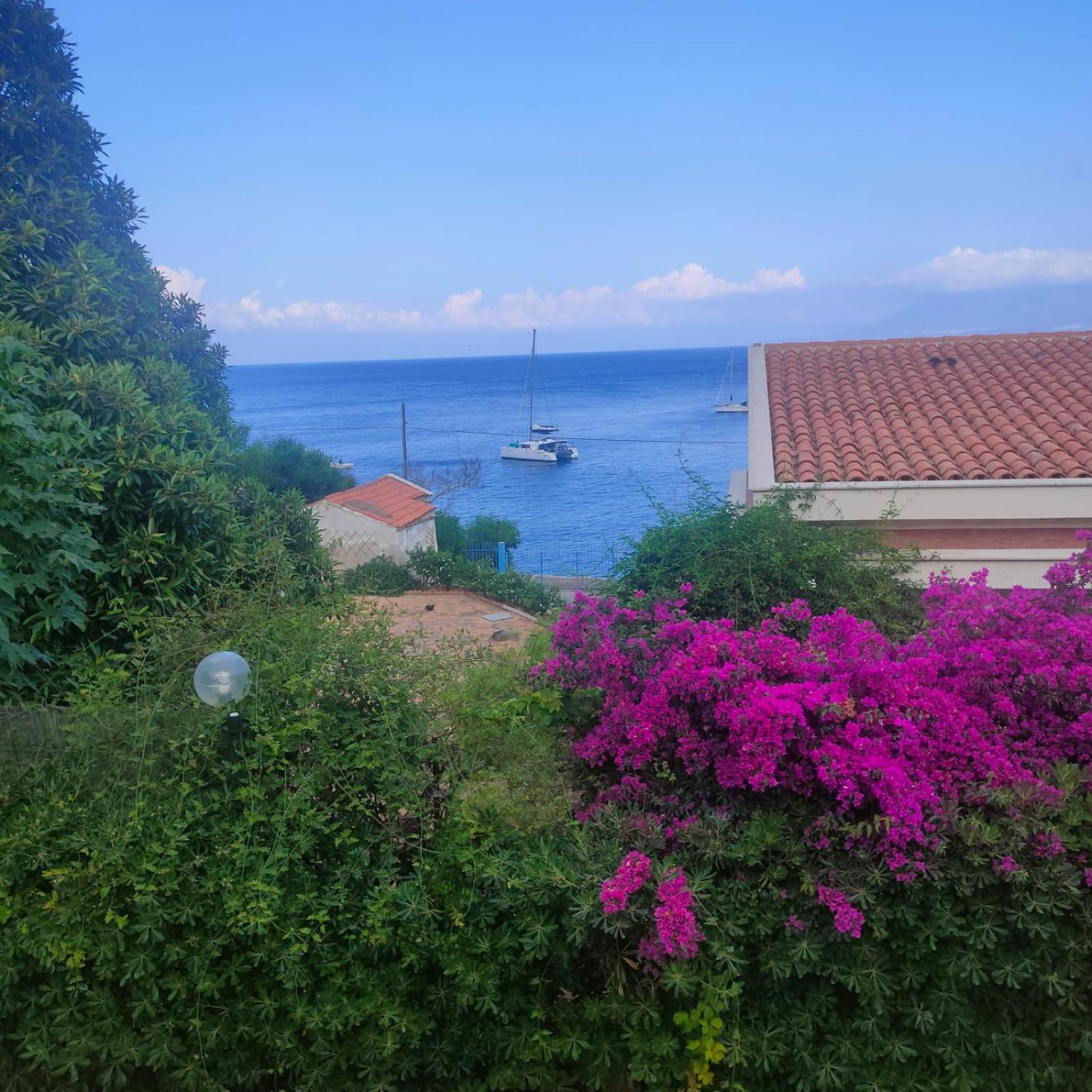 Casa Vacanze Sicilia Bedda Seaside Aparthotel Santa Flavia Exterior photo